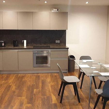 Stunning 2-Bed Apartment In Manchester City Centre 曼彻斯特 外观 照片