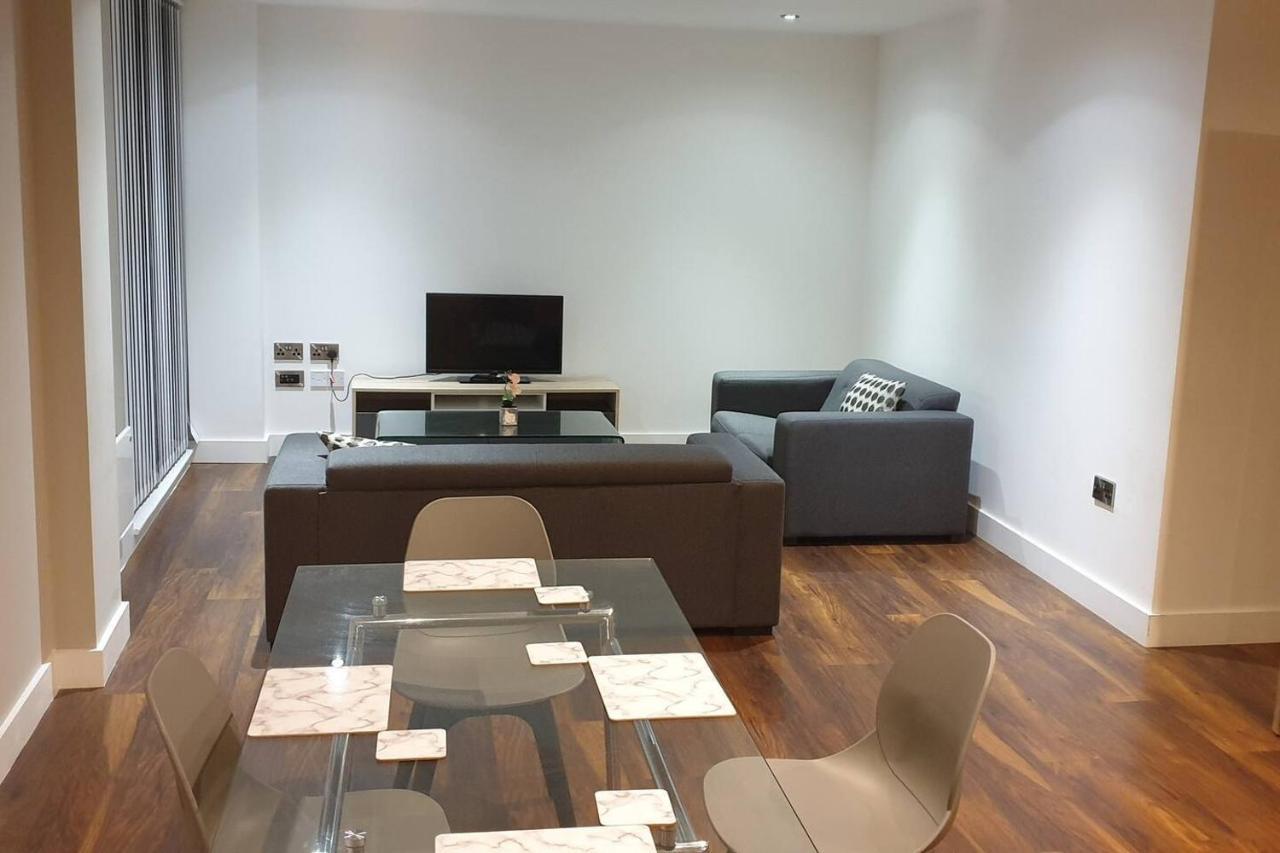Stunning 2-Bed Apartment In Manchester City Centre 曼彻斯特 外观 照片